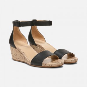 Naturalizer Women's Areda Wedge Sandals Black VR01-7321R5