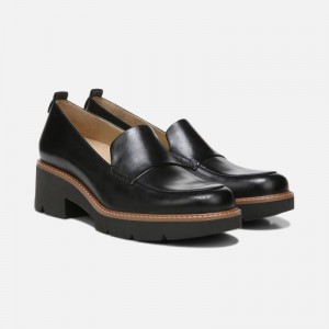 Naturalizer Women's Darry Lug Sole Loafers Black KM09-4779V4