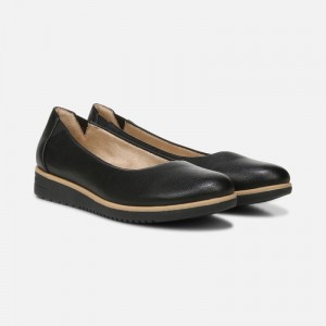 Naturalizer Women's SOUL Idea Ballet Flats Black WK71-3071X2