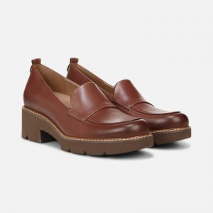 Naturalizer Women's Darry Lug Sole Loafers Brown UL58-6128T4