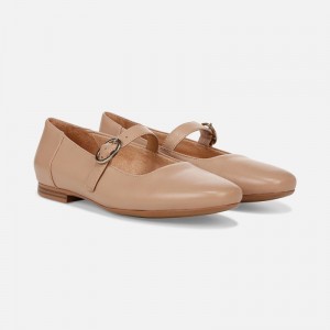 Naturalizer Women's Kelly Mary Jane Ballet Flats Brown VZ77-7927B6