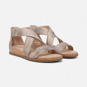 Naturalizer Women's SOUL Cindi Flat Sandals Gold Metallic HE44-2544B9