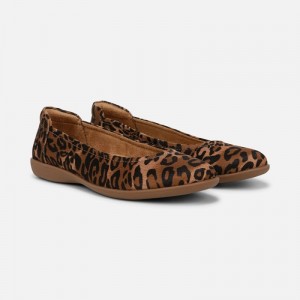 Naturalizer Women's Flexy Ballet Flats Leopard OQ63-1123O7