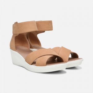 Naturalizer Women's Riviera Wedge Sandals Rose Gold QV82-9572O4