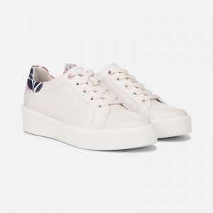 Naturalizer Women's Morrison 2.0 Lace Up Sneakers White BJ98-4588W0